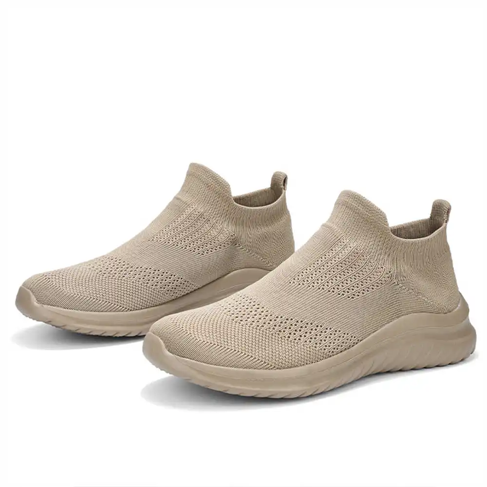 Beige Zachte Nieuwe Nieuwighei - Home Gym Cost recensie en prijs